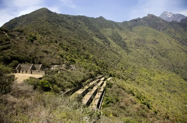 ruins-choquequirao-inca-archaeological-site-peru-similar-machu-picchu (12)