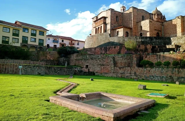 temple-sun-incas-coricancha-with-convent-santo-domingo-church-cusco-peru (1)