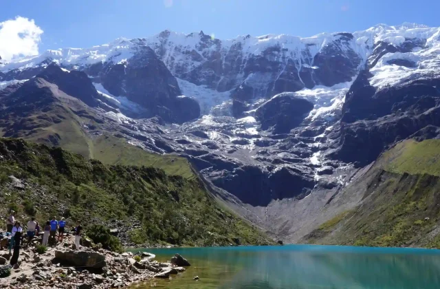 lagoon-humantay-salkantay-mountain-hike (2)