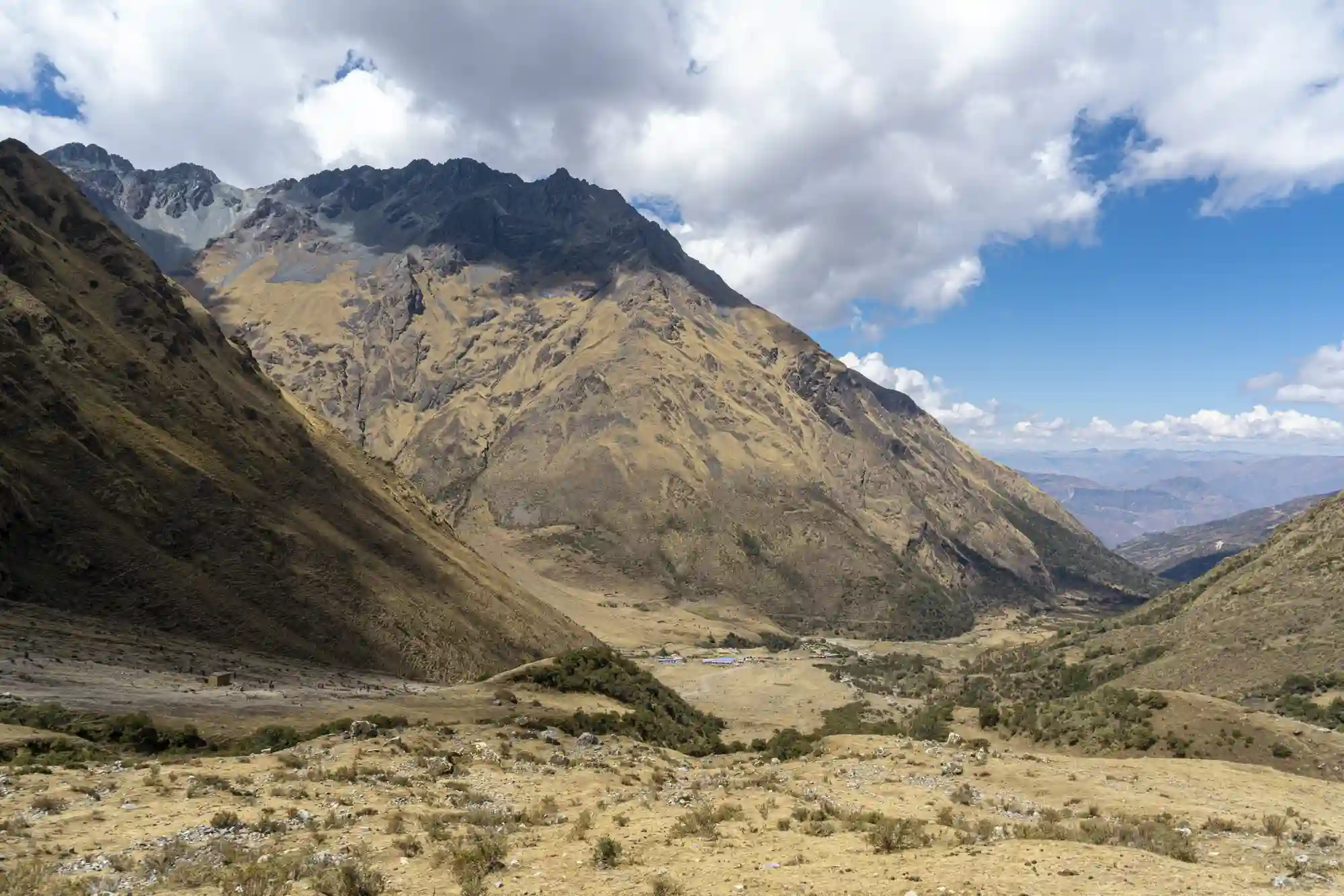 A Helpful Visitor Overview: Cusco and its nearby highlights