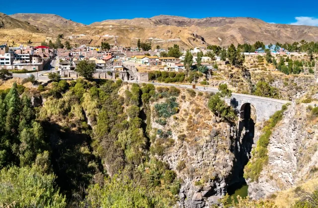 inca-bridge-across-colca-river-chivay-peru