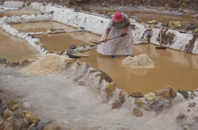 Maras Salt Mines 7