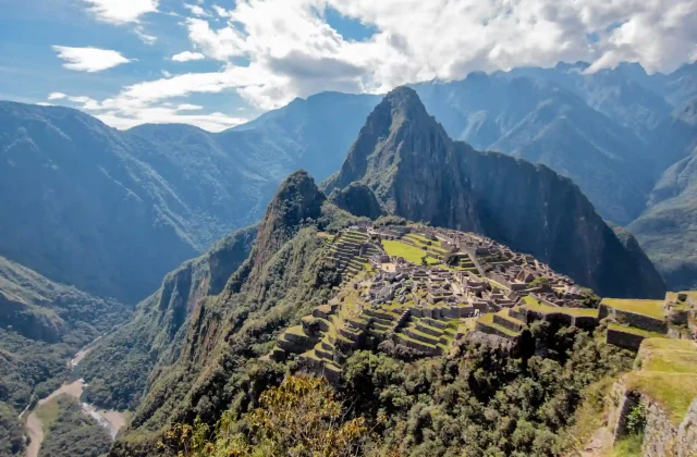 machu-picchu-panorama-view-peru (1)